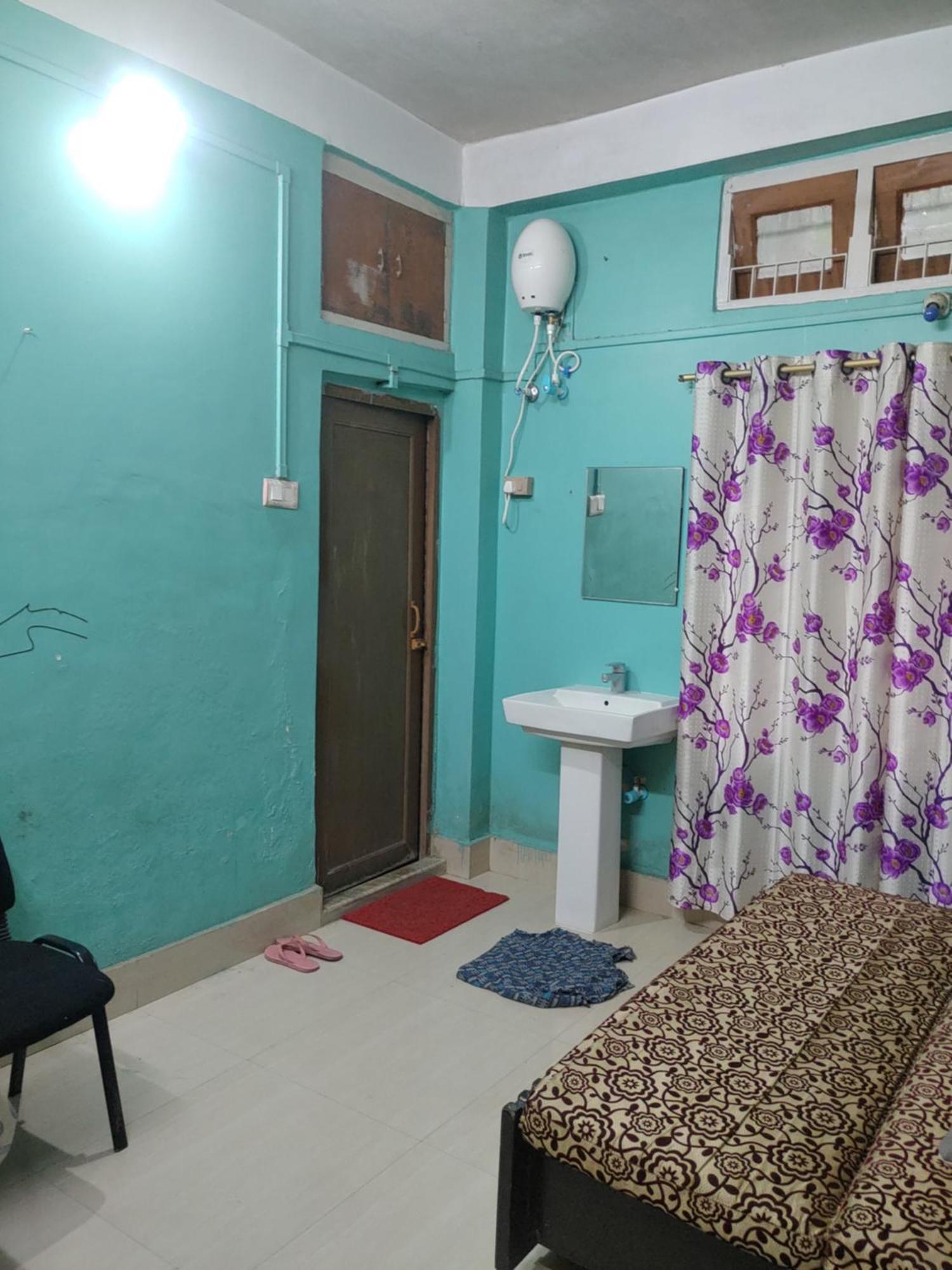 Comfort Inn Kamakhya Jn Guwahati Værelse billede